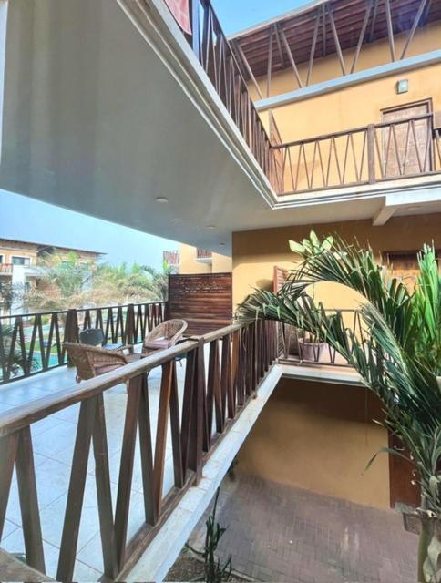Forest View Luxury Apartment In 3Mins Walk To Beach Pool View Wifi Кололи Экстерьер фото